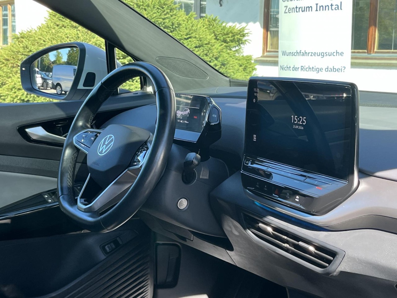ID.4 Pro Performance 77 kWh (MatrixLED+Glasdach+Navi+Keyless)