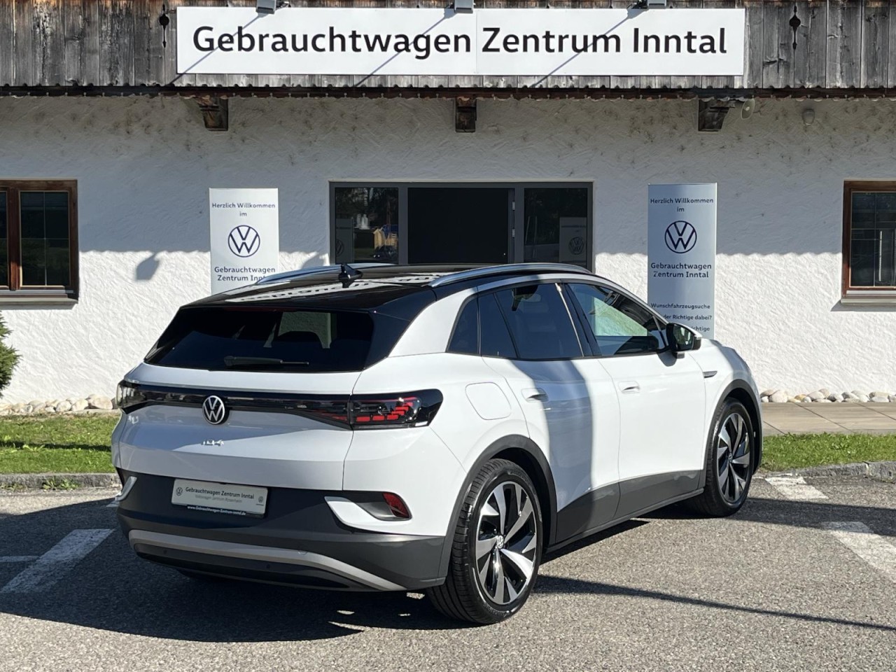 ID.4 Pro Performance 77 kWh (MatrixLED+Glasdach+Navi+Keyless)