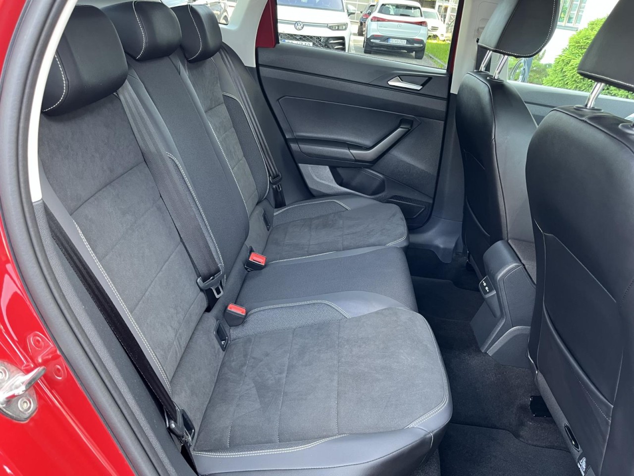 Taigo 1,5 TSI DSG Style (AHK+IQLight+RearView)