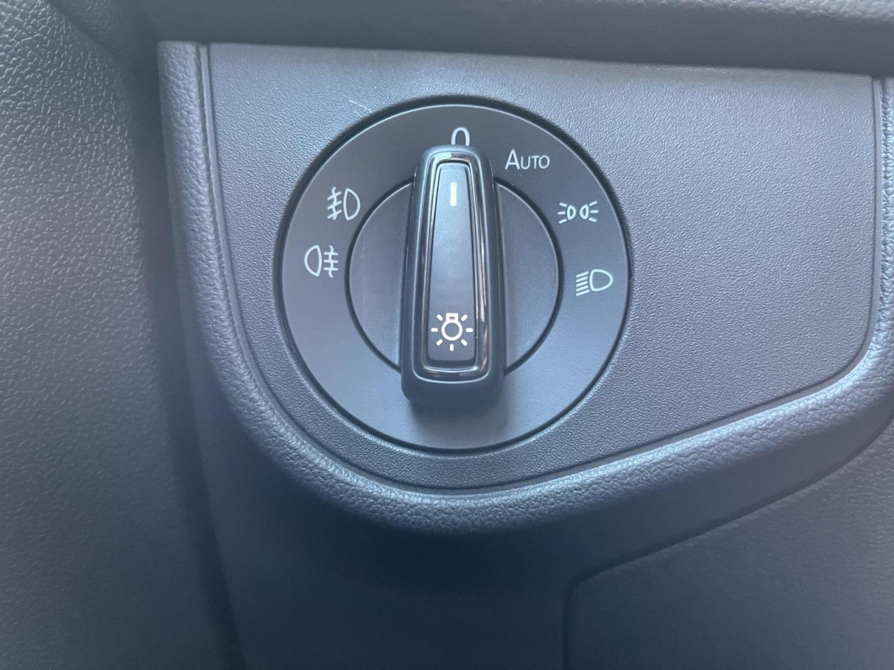 Taigo 1,5 TSI DSG Style (AHK+IQLight+RearView)