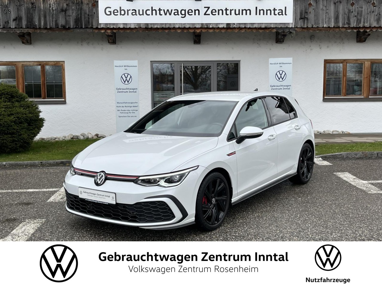 Golf VIII GTI 2,0 TSI DSG (Navi+LED+ACC+RearView)