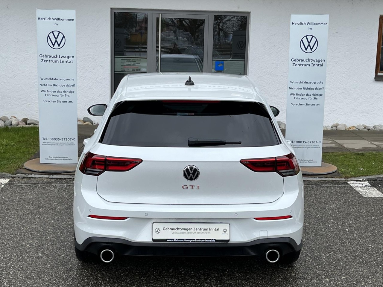 Golf VIII GTI 2,0 TSI DSG (Navi+LED+ACC+RearView)