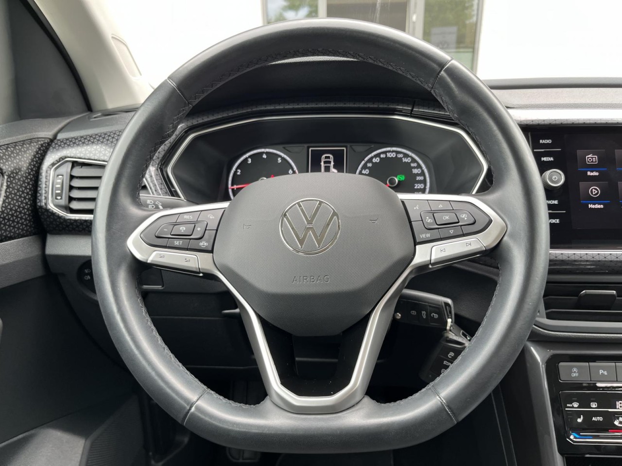 T-Cross 1,0 TSI Style (LED+RearView+ACC) Klima
