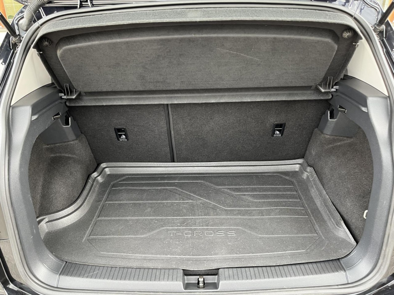 T-Cross 1,0 TSI DSG Style (AHK+RearView) Klima