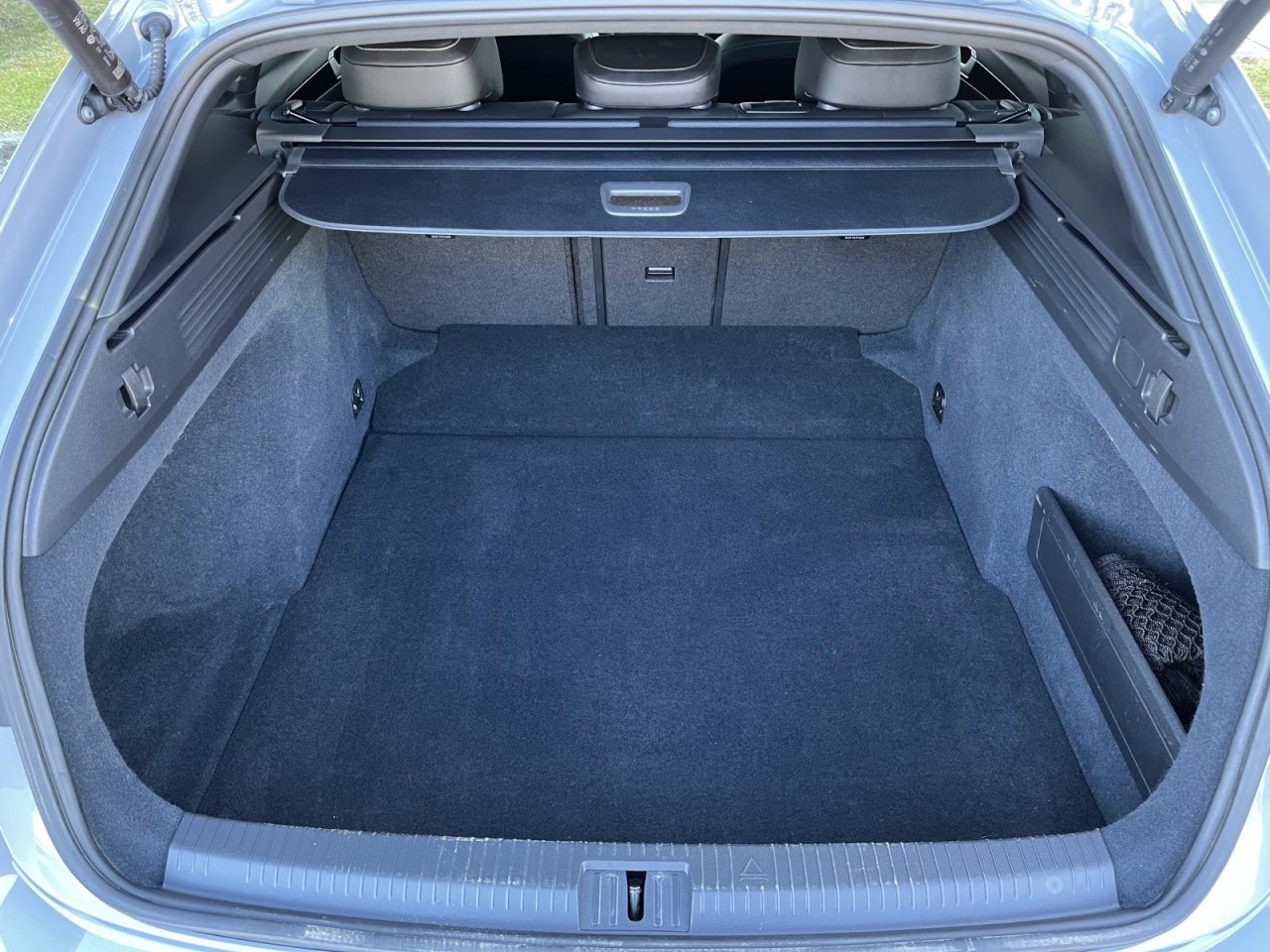 Arteon Shootingbrake 2,0 TDI DSG R-Line (Navi+ACC)