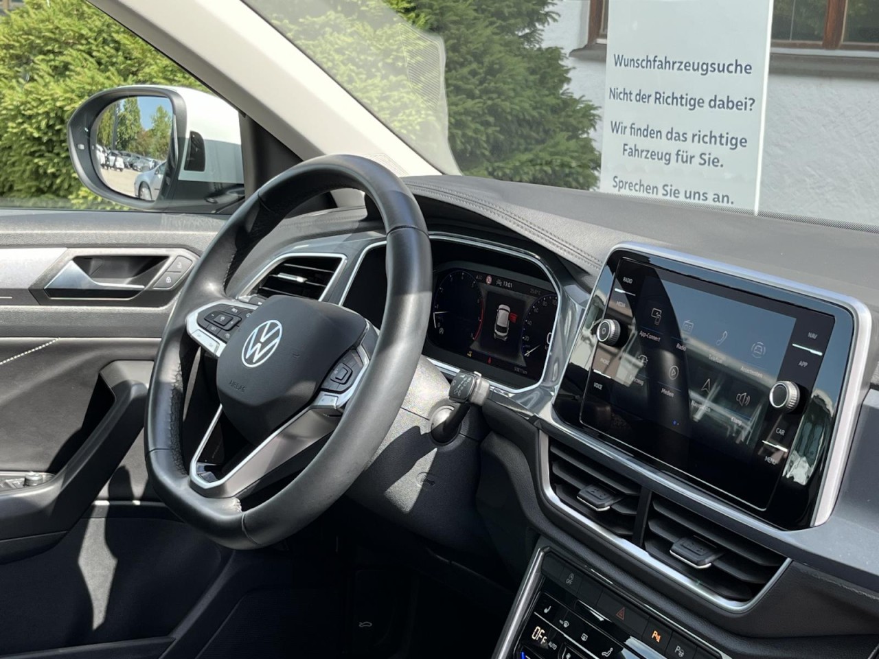 T-Roc 1,5 TSI Style (IQ.Light+Navi+Keyless)