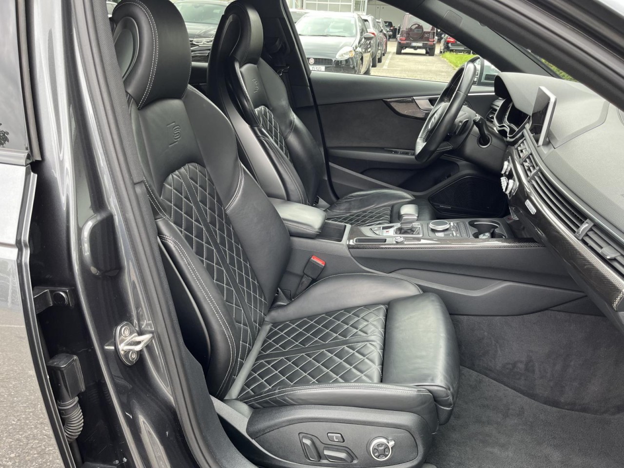 S4 Avant 3,0 TFSI quattro (Matrix-LED+AHK+Standh.)