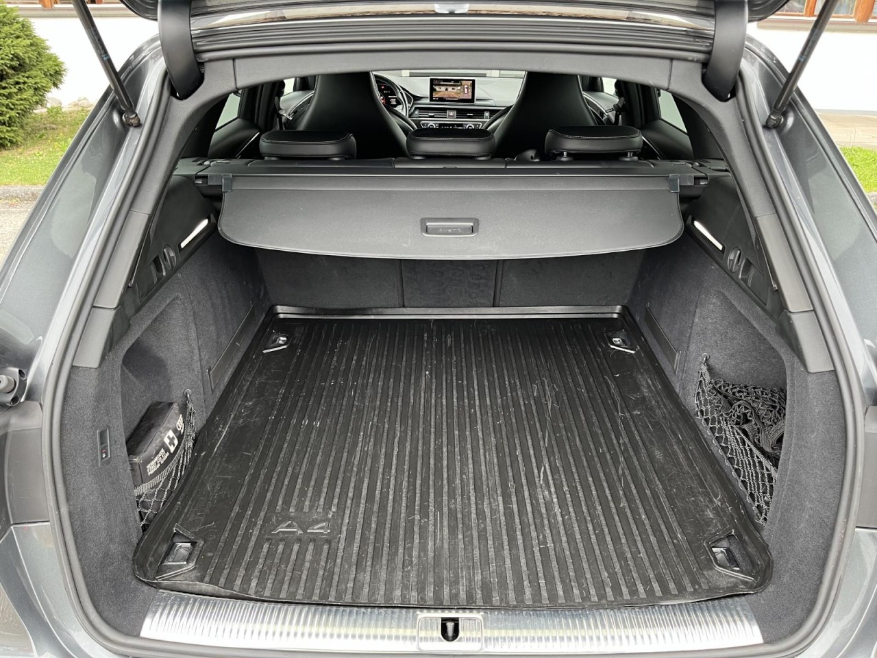 S4 Avant 3,0 TFSI quattro (Matrix-LED+AHK+Standh.)
