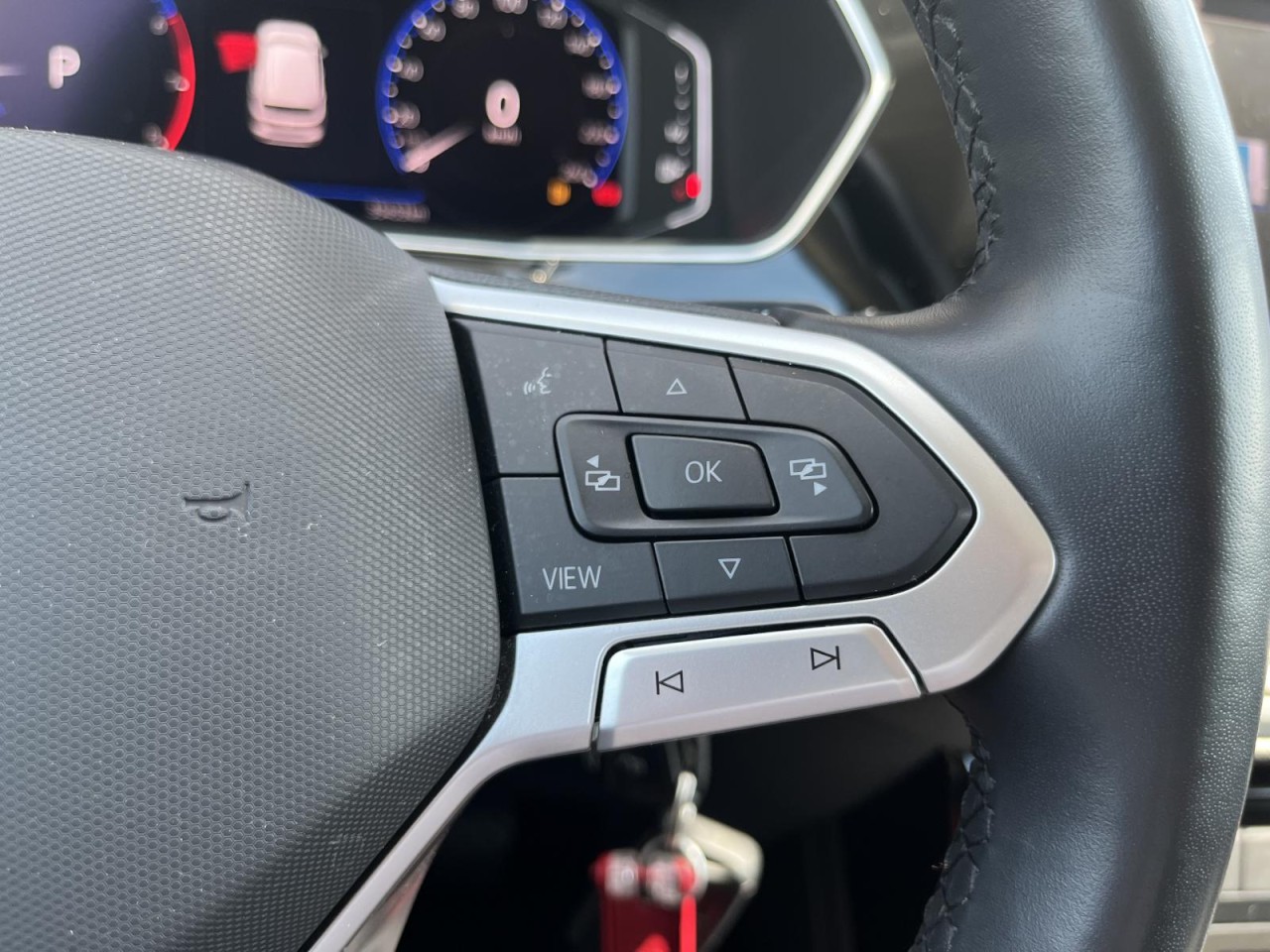 T-Cross 1,0 TSI DSG Style (AppConnect+LED+Klima)
