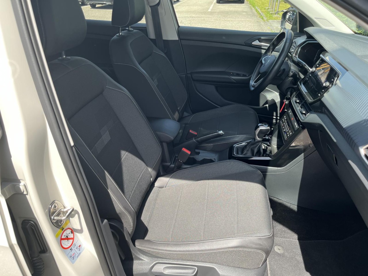 T-Cross 1,0 TSI DSG Style (AppConnect+LED+Klima)