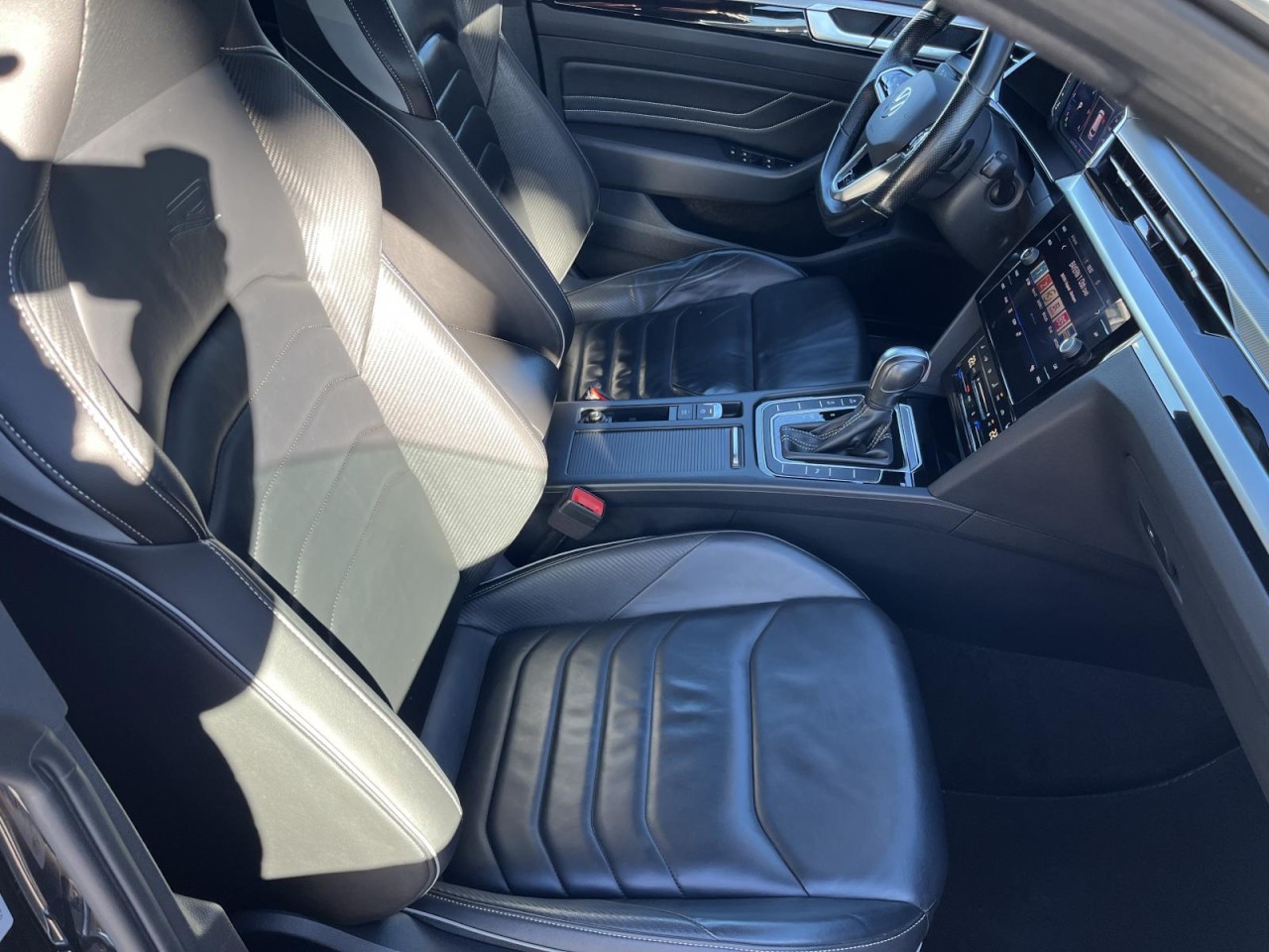 Arteon Shootingbrake 2,0 TDI DSG R-Line (Standhzg.+Leder+AHK)