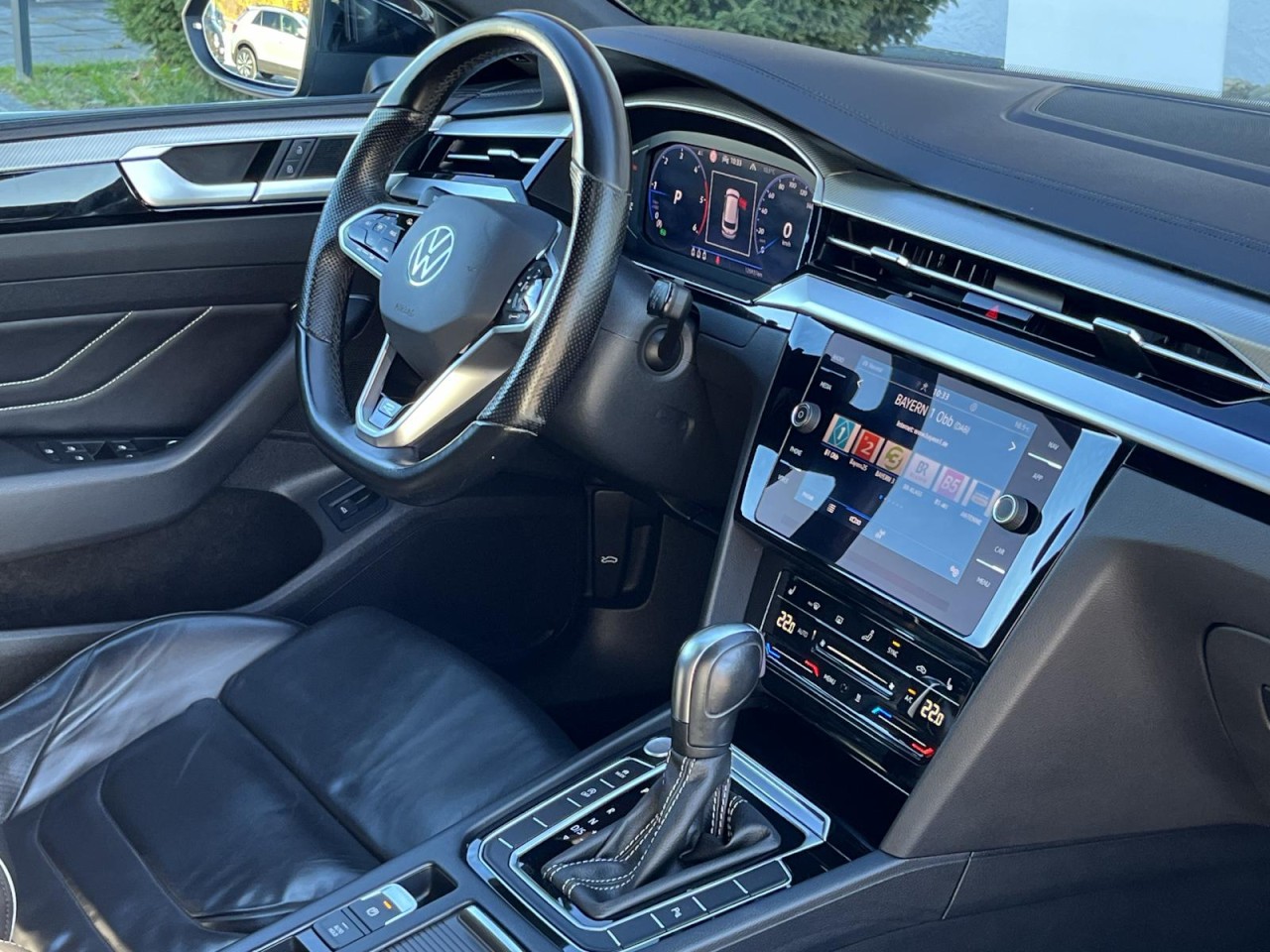 Arteon Shootingbrake 2,0 TDI DSG R-Line (Standhzg.+Leder+AHK)