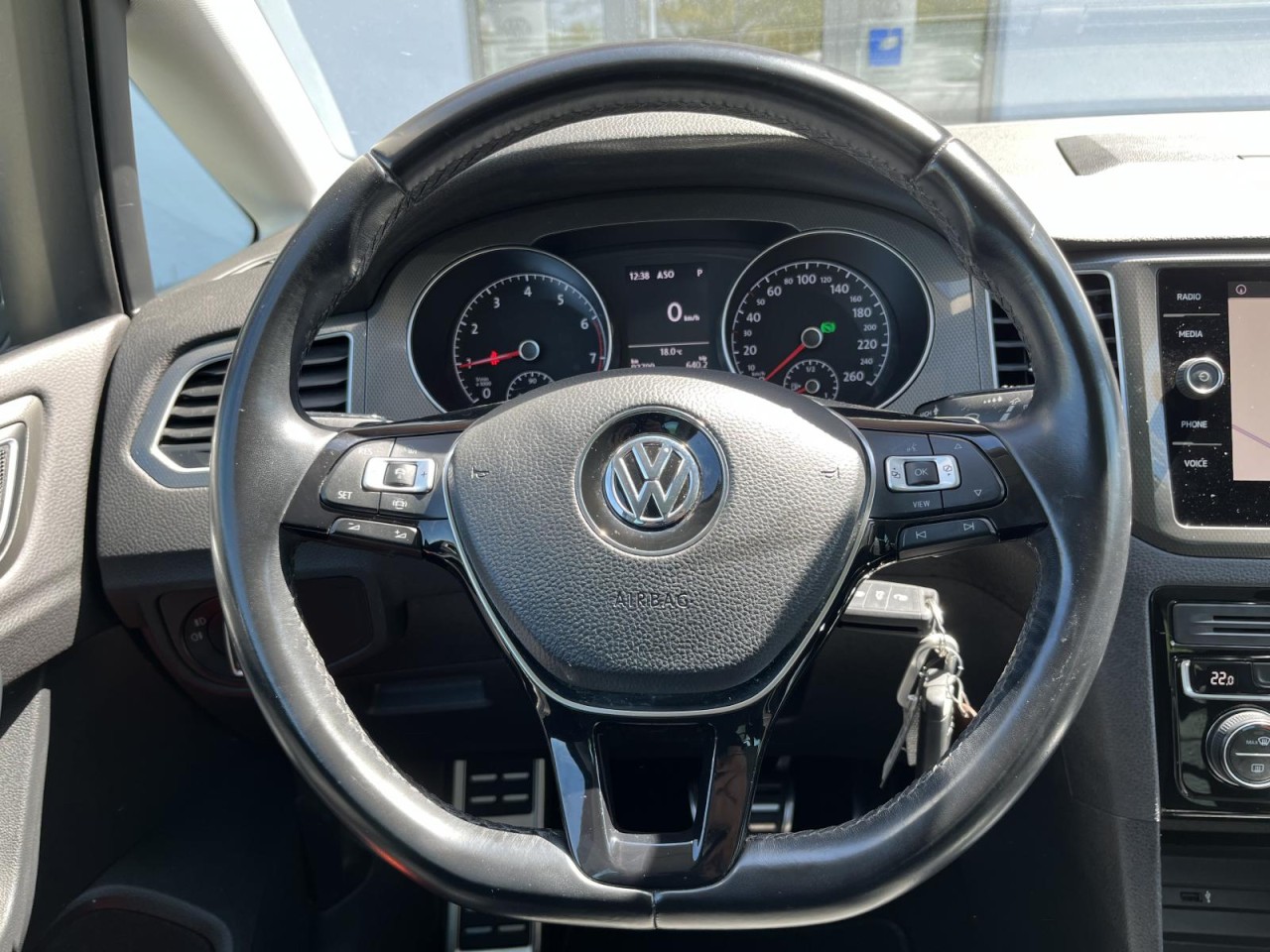 Golf Sportsvan 1,0 TSI DSG Join (Navi+RearView)