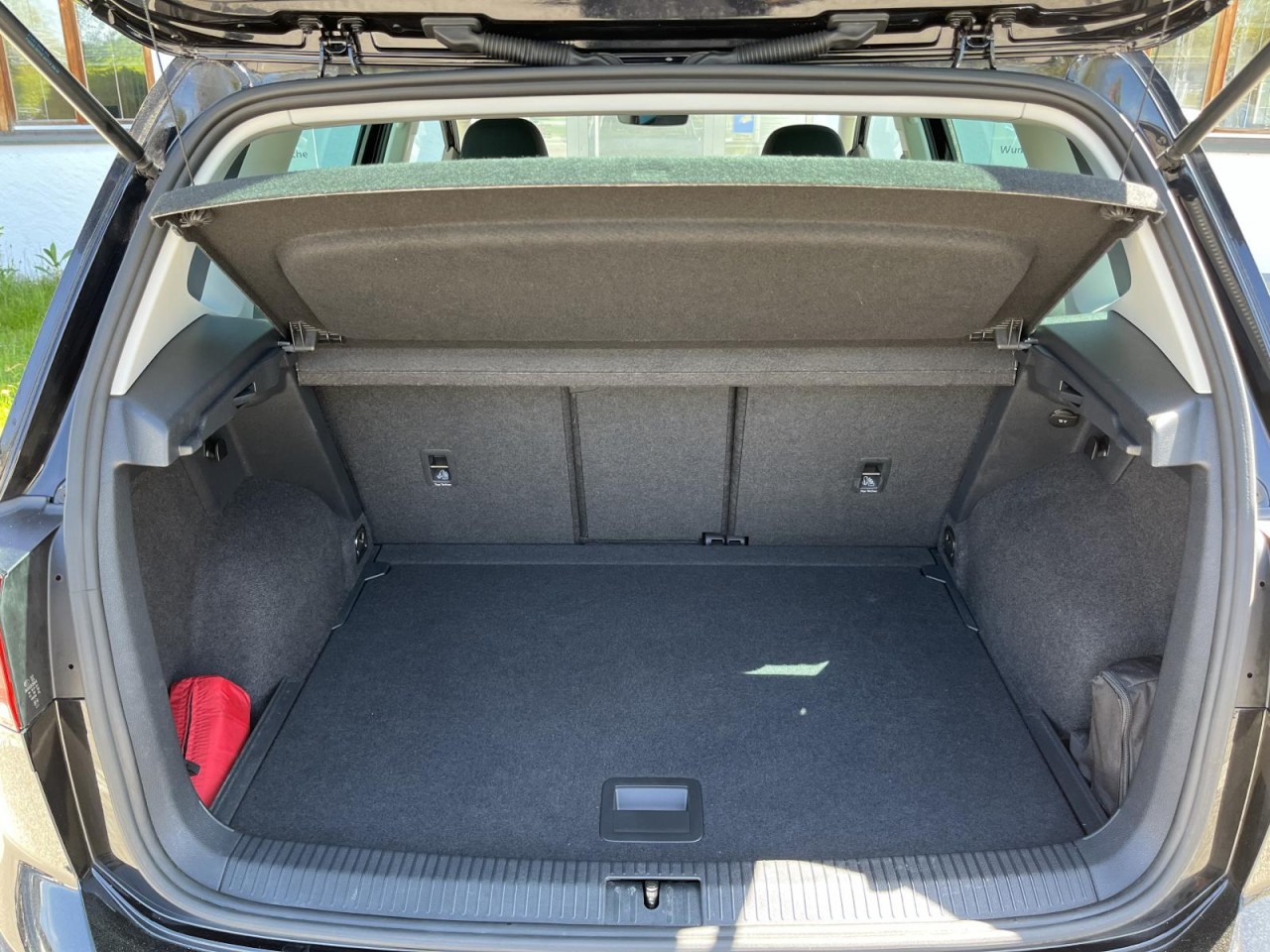 Golf Sportsvan 1,0 TSI DSG Join (Navi+RearView)