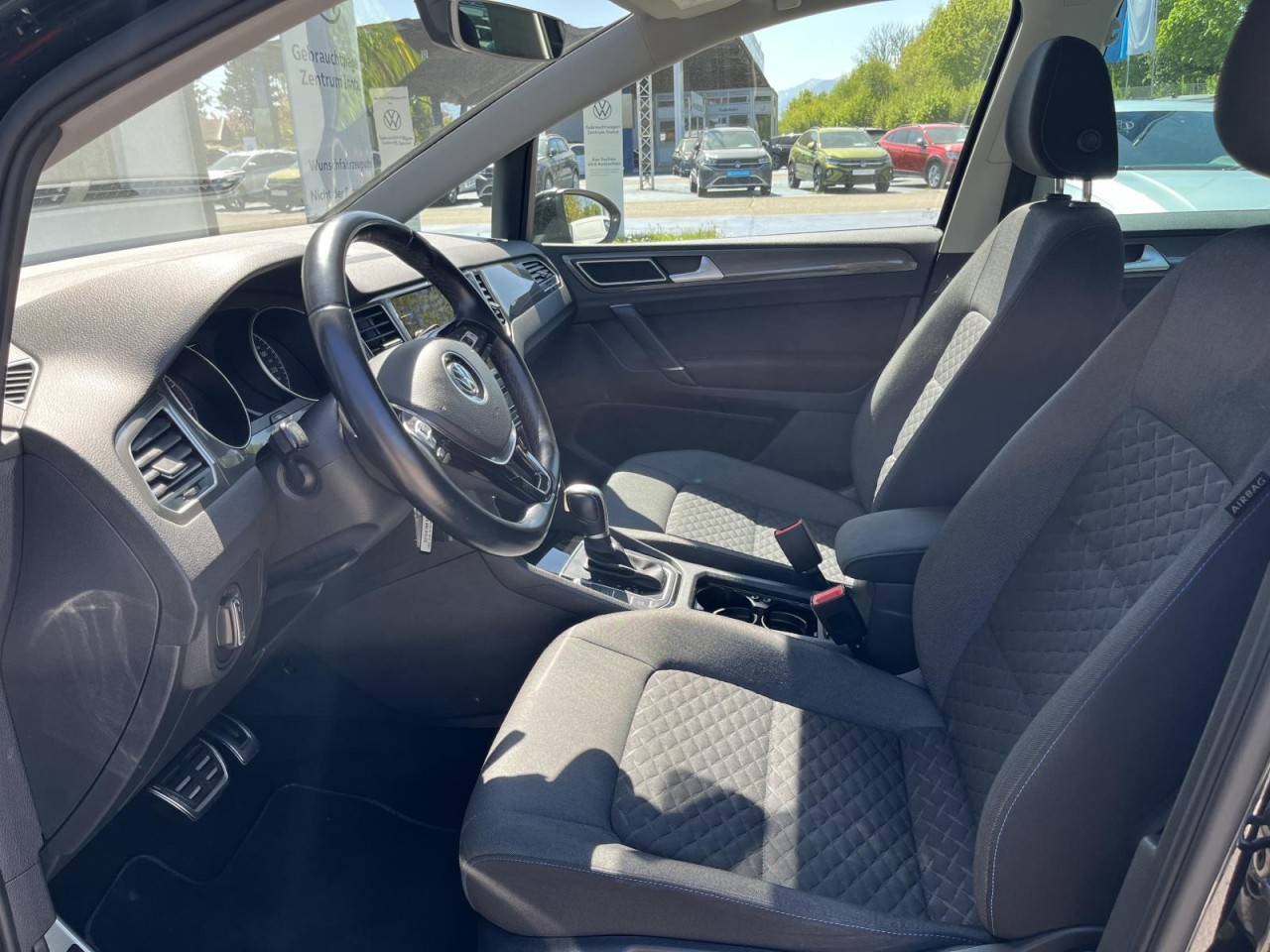 Golf Sportsvan 1,0 TSI DSG Join (Navi+RearView)
