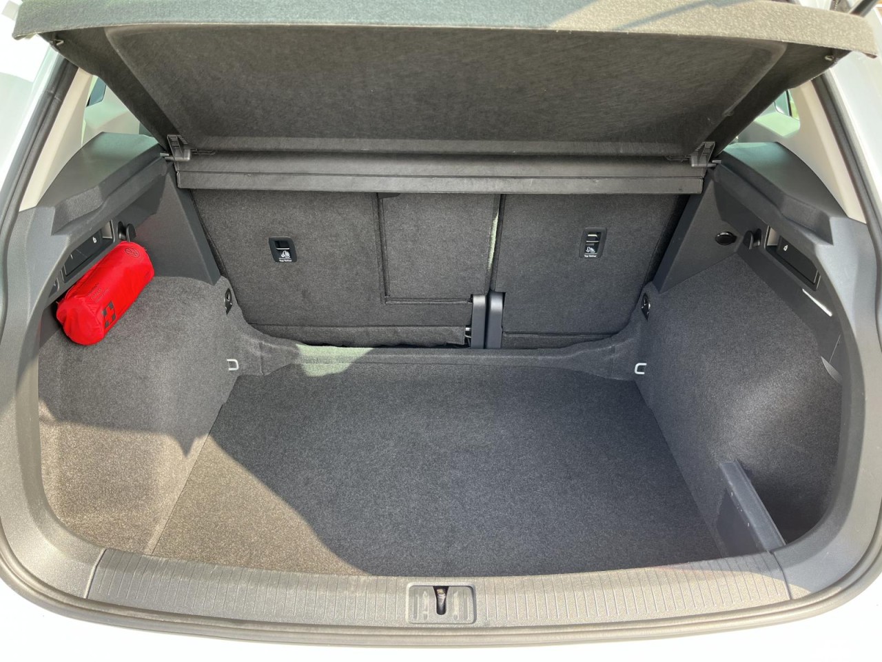 Tiguan 2,0 TDI DSG (AHK+Navi+ACC) Klima Navi