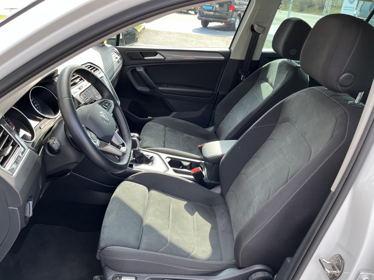 Tiguan 2,0 TDI DSG (AHK+Navi+ACC) Klima Navi
