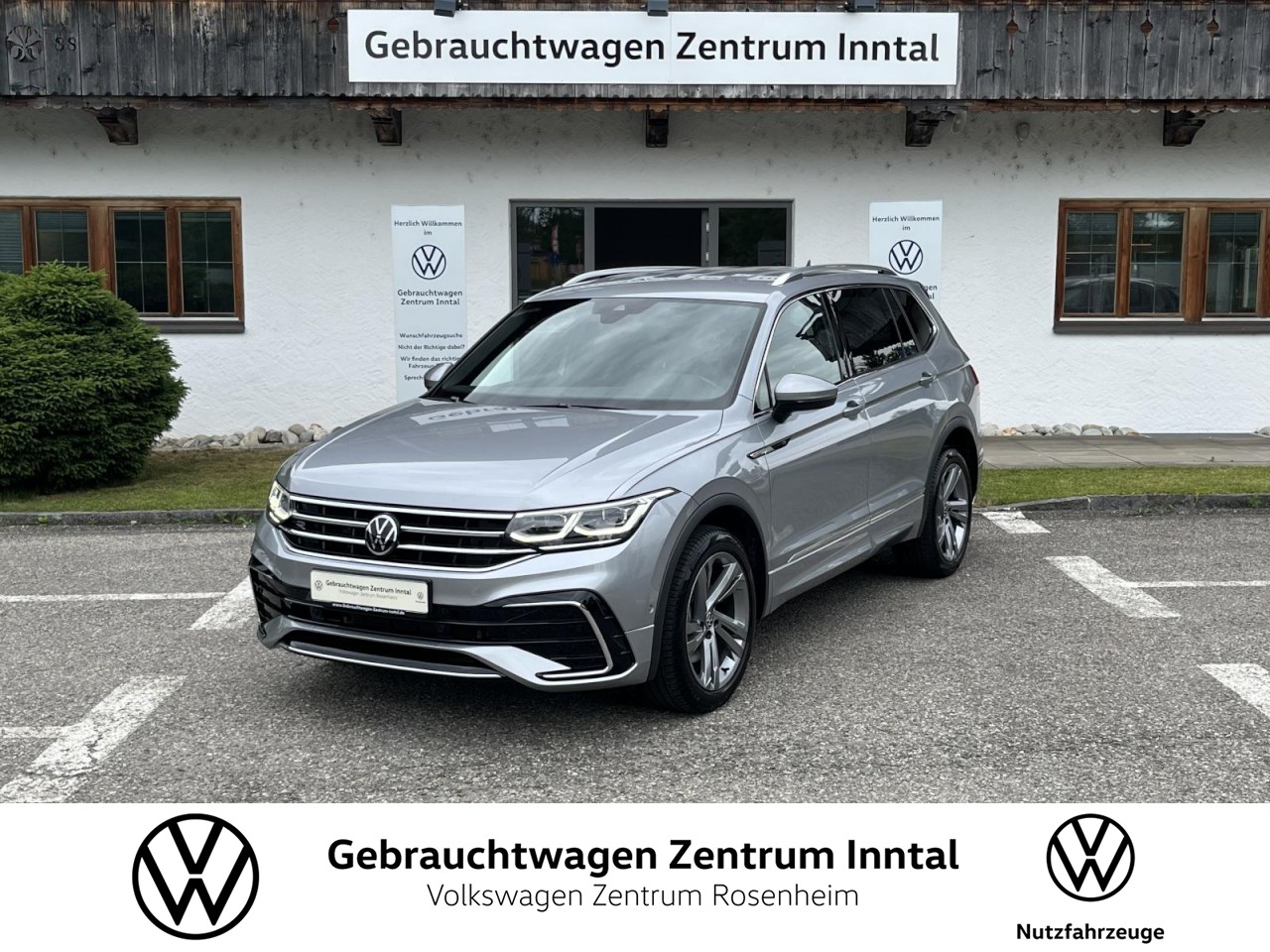 Tiguan Allspace 2,0 TSI DSG 4Motion R-Line (AHK+Navi)