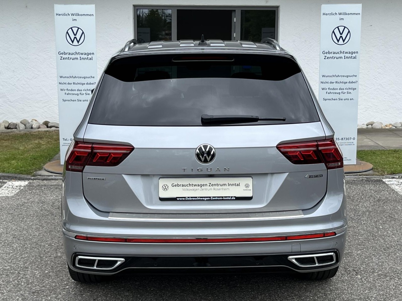Tiguan Allspace 2,0 TSI DSG 4Motion R-Line (AHK+Navi)