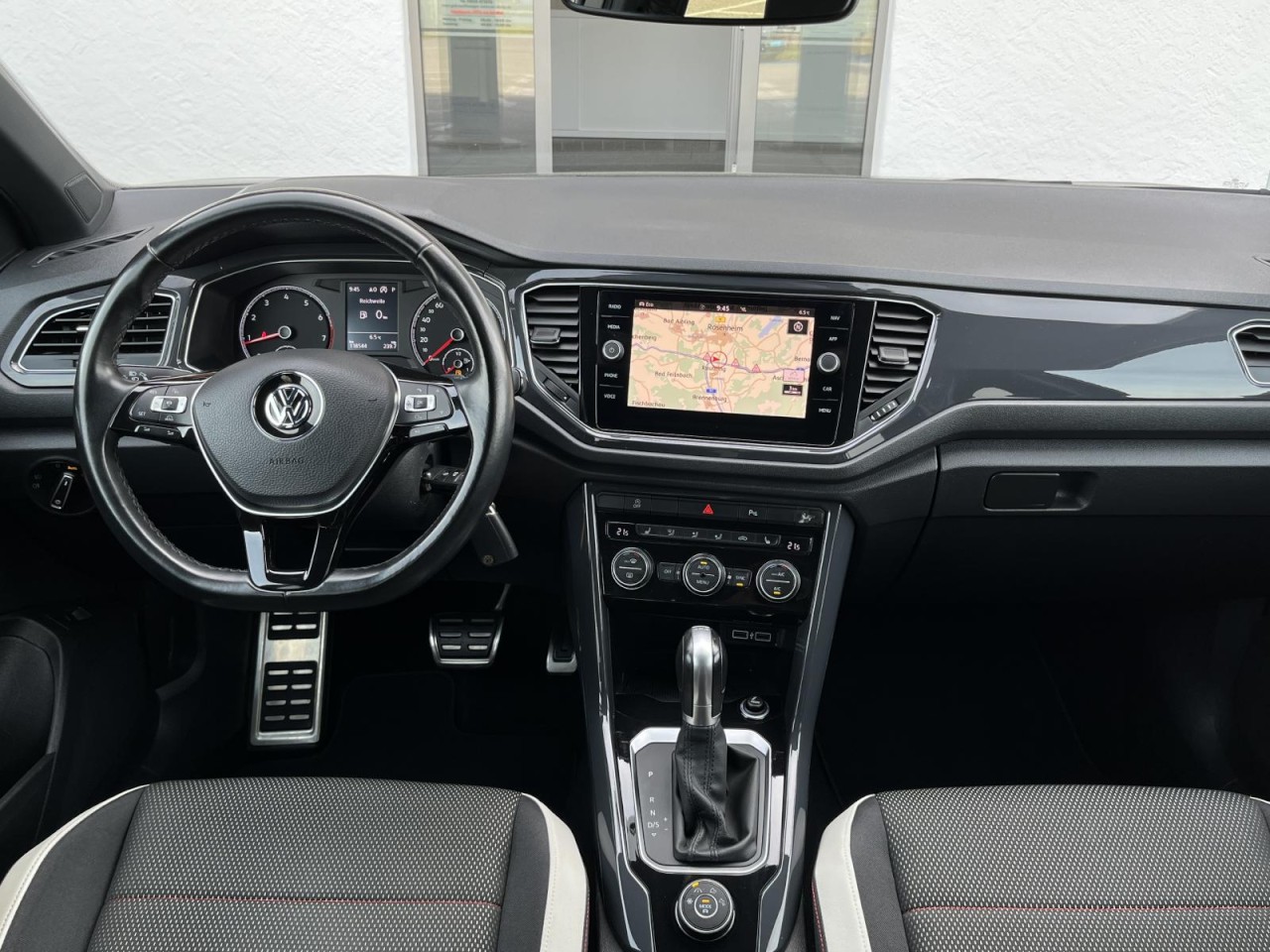 T-Roc 2,0 TSI DSG 4Motion Sport (AHK+LED) Klima