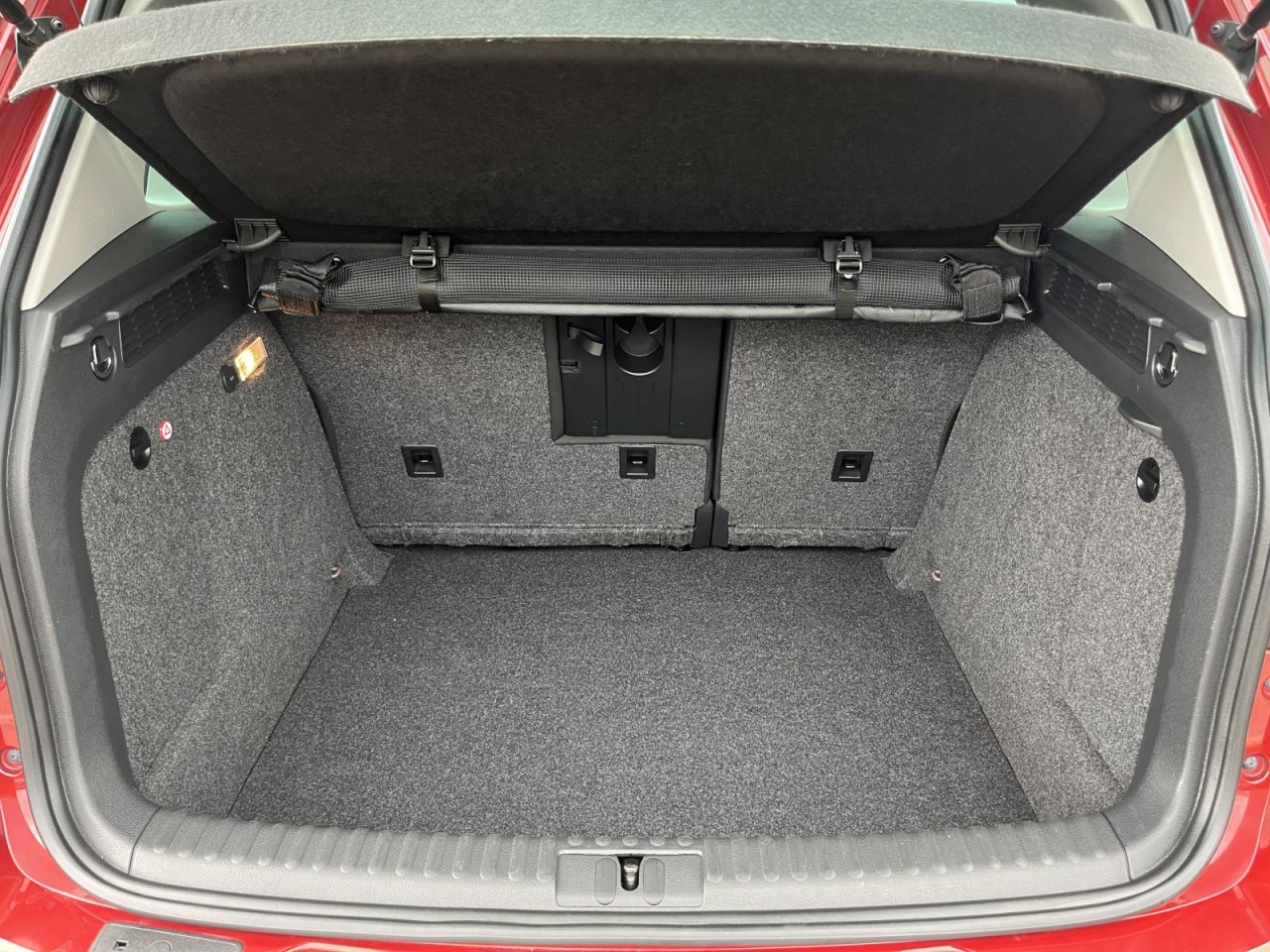 Tiguan 2,0 TDI 4Motion Lounge (AHK+Sitzhzg.+RearView)
