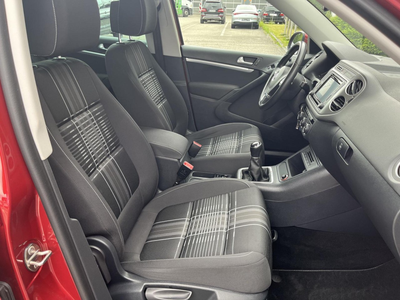 Tiguan 2,0 TDI 4Motion Lounge (AHK+Sitzhzg.+RearView)