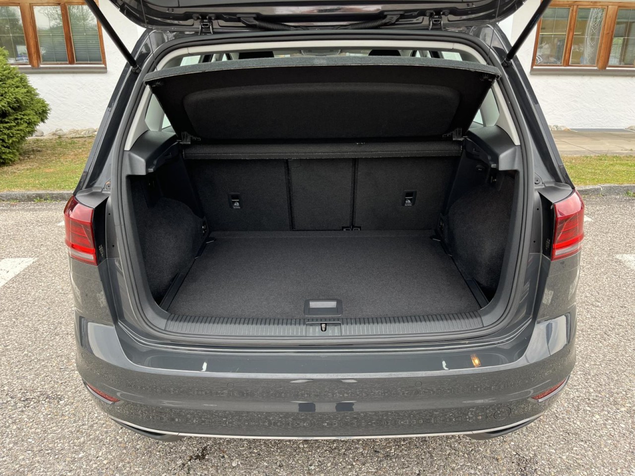 Golf Sportsvan 1,0 TSI Comfortline (Navi+Climatronic)