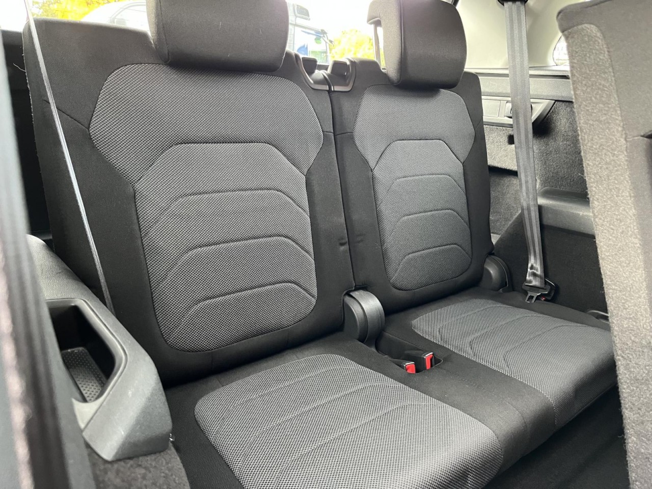 Kodiaq 1,5 TSI DSG Ambition 4x4 (7-Sitzer+Standhzg.+AHK)