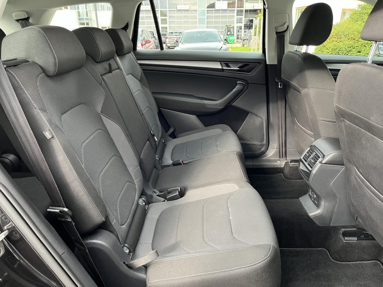 Kodiaq 1,5 TSI DSG Ambition 4x4 (7-Sitzer+Standhzg.+AHK)