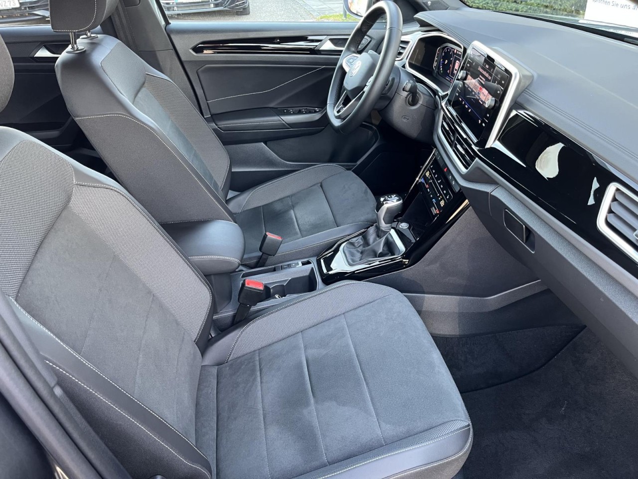 T-Roc 1,5 TSI DSG R-Line (AHK+IQLight+Navi)