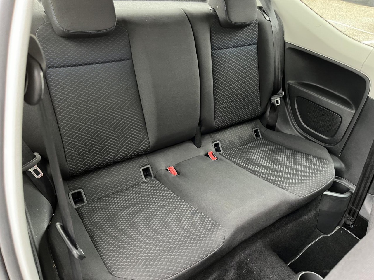 up! 1,0 United (RearView+Climatronic+SItzhzg.)