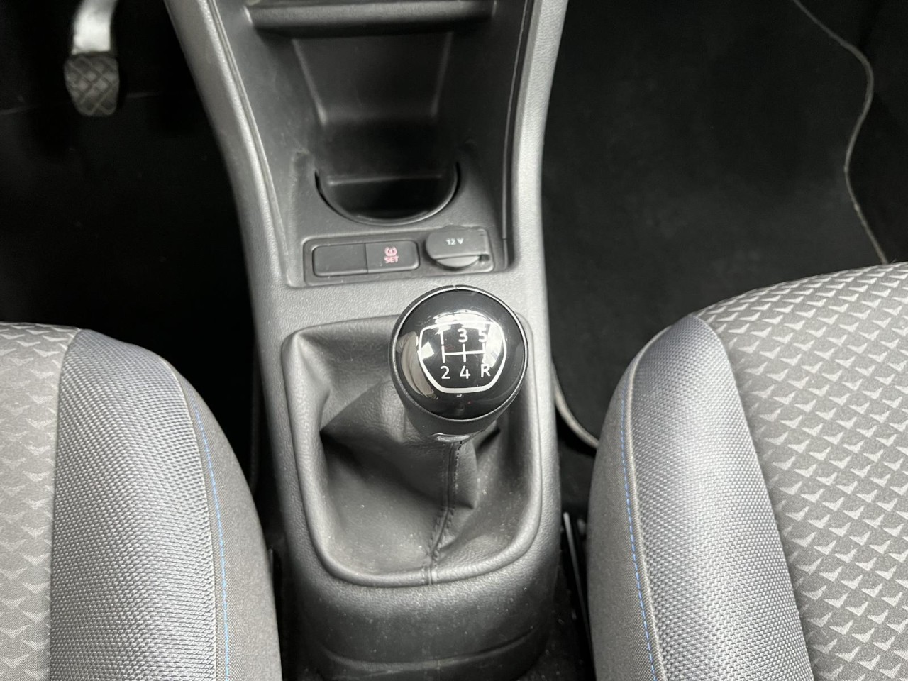 up! 1,0 United (RearView+Climatronic+SItzhzg.)