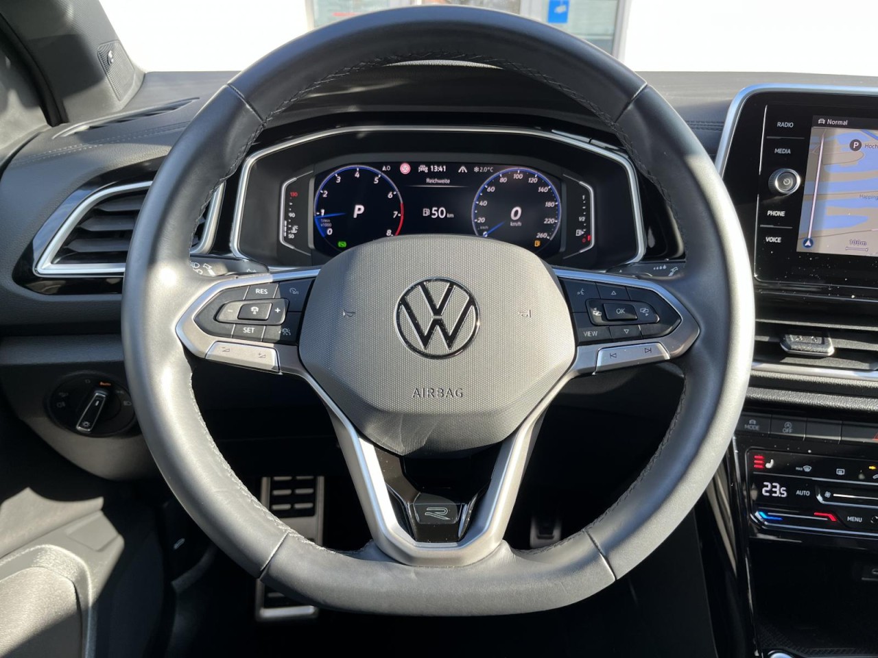 T-Roc 1,5 TSI DSG R-Line (IQLight+RearView+Navi)