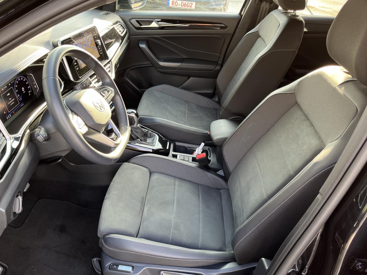 T-Roc 1,5 TSI DSG R-Line (IQLight+RearView+Navi)