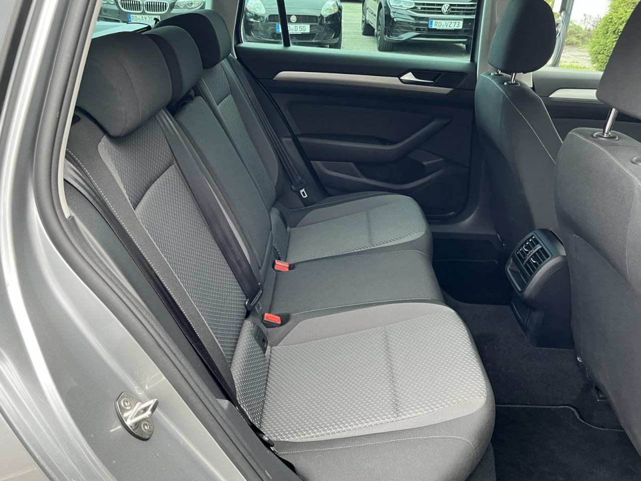 Passat Variant 2,0 TDI DSG (Navi+ACC+LED) Klima