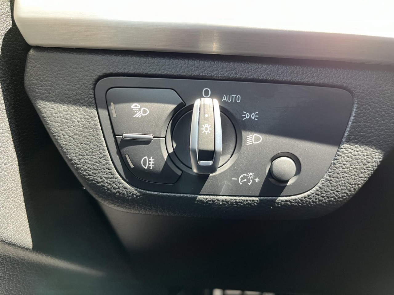 Q5 50 TDI tiptronic quattro S-Line (LED+Navi+AHK)