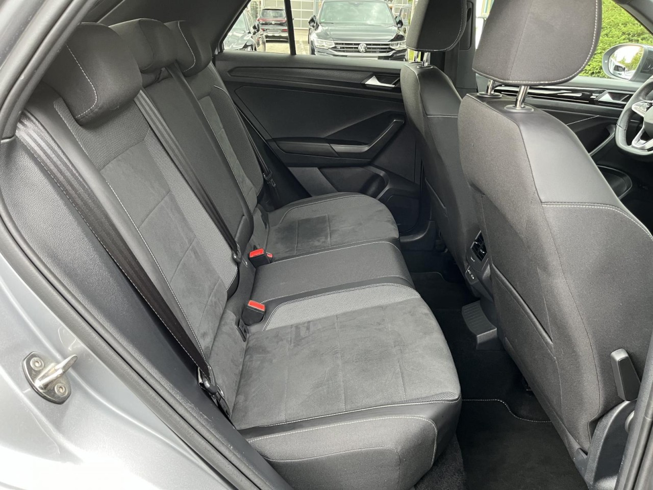 T-Roc 2,0 TSI DSG 4Motion R-Line (Standhzg.+DCC+AHK)