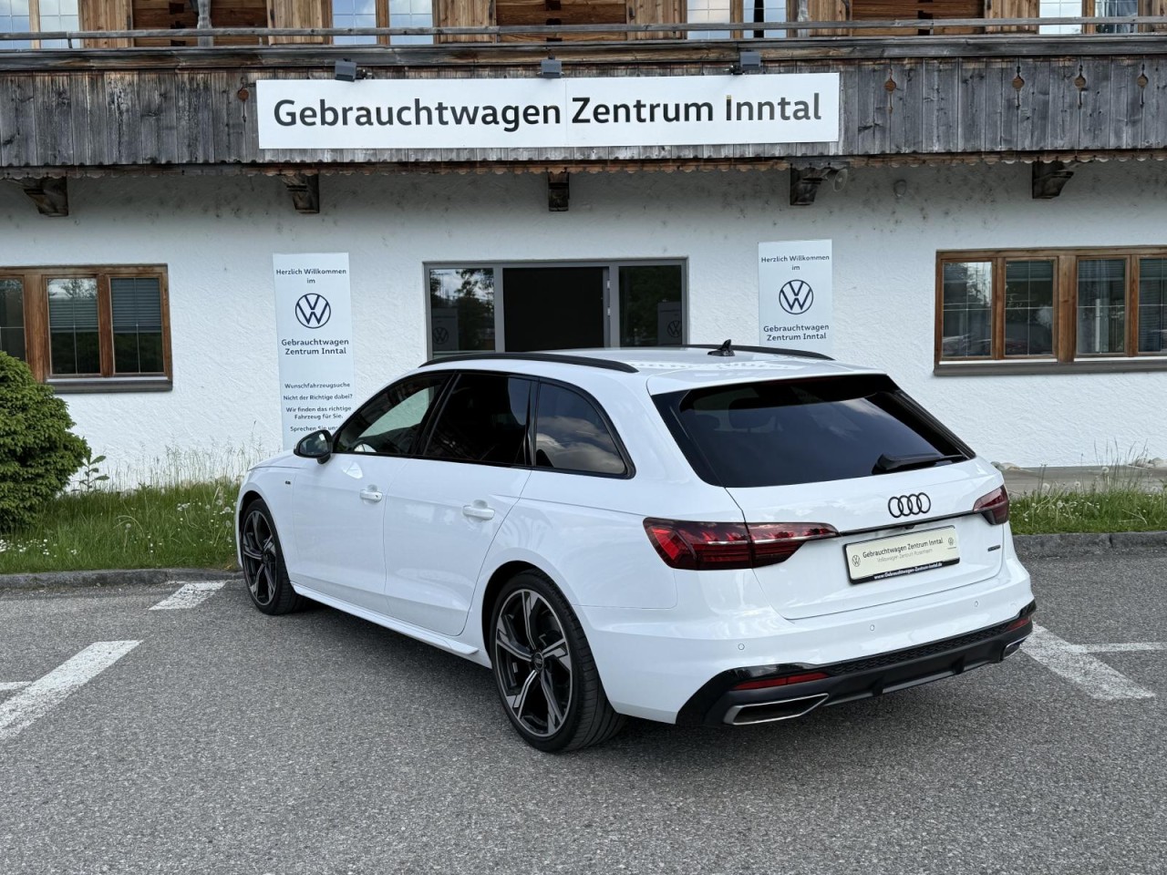 A4 Avant 40 TDI S tronic quattro S line (OptikPaket+AHK+LED)