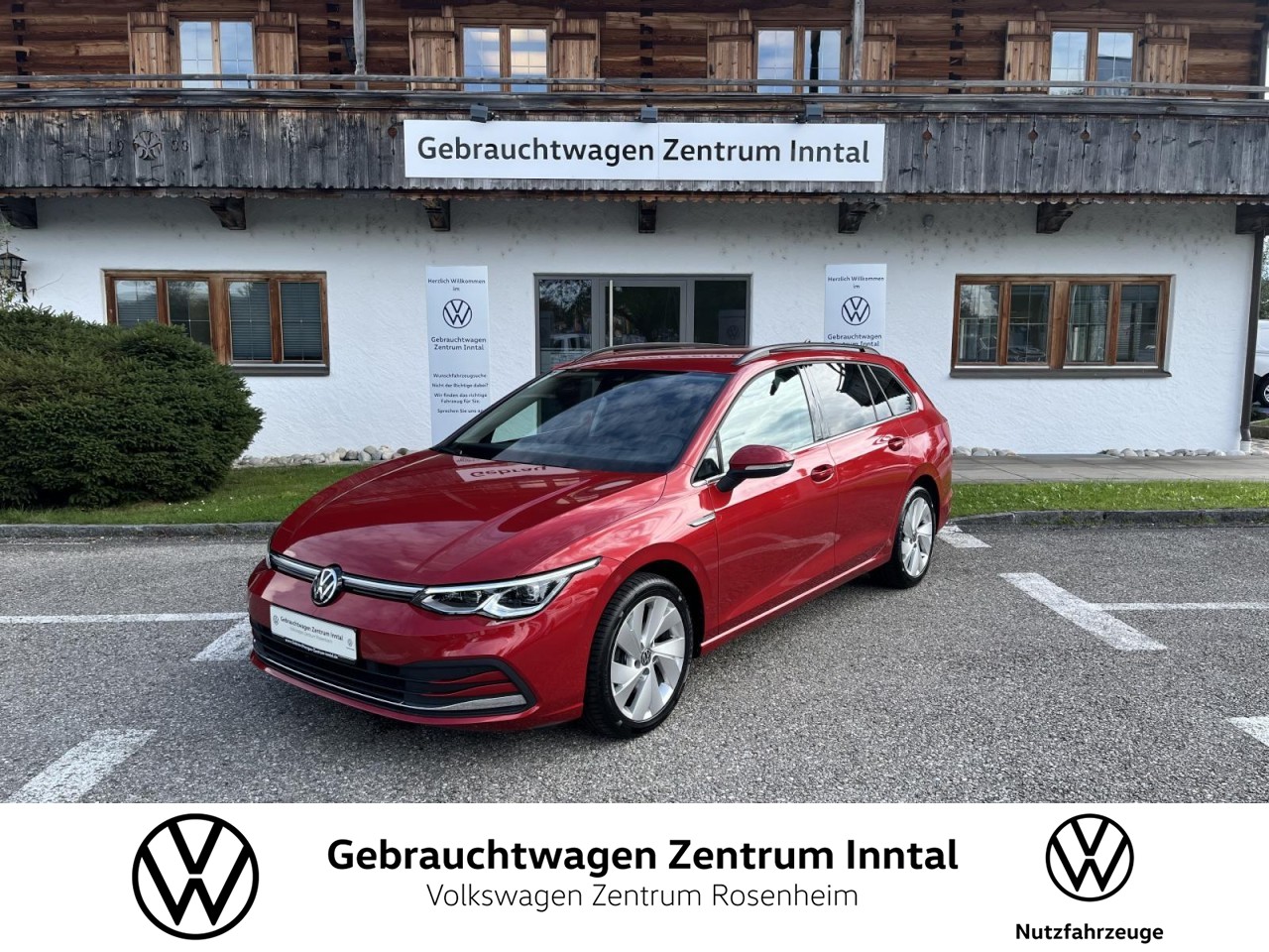 Golf VIII Variant 2,0 TDI DSG Style (AHK+LED+Navi)