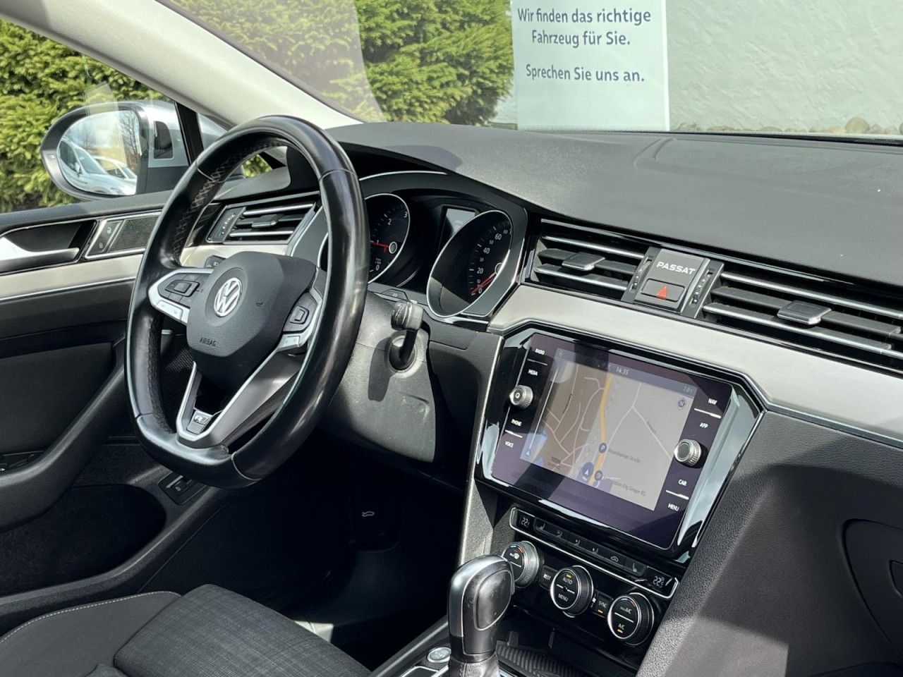 Passat Variant 2,0 l TDI DSG Business (IQLight+Navi+Keyless)