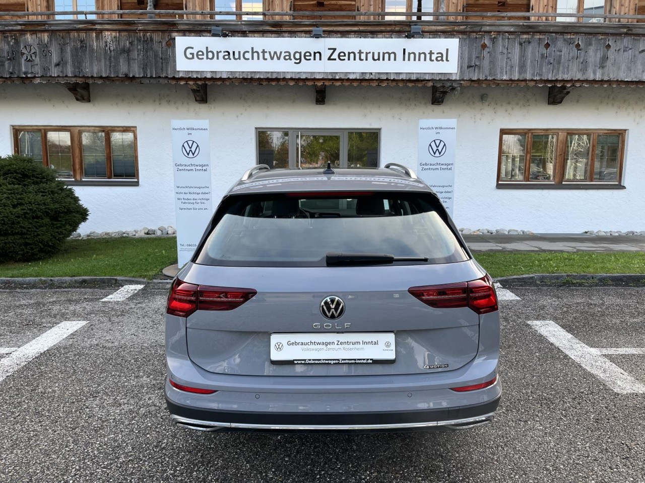 Golf VIII Variant 2,0 TDI DSG 4Motion Alltrack (Navi+AHK+RearView)