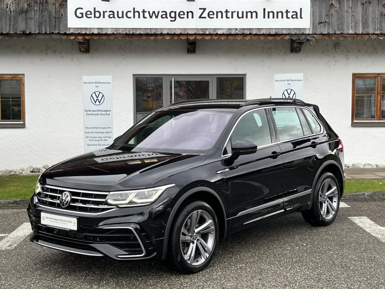 Tiguan 2,0 TDI DSG 4Motion R-Line (Navi+LED+RearView)