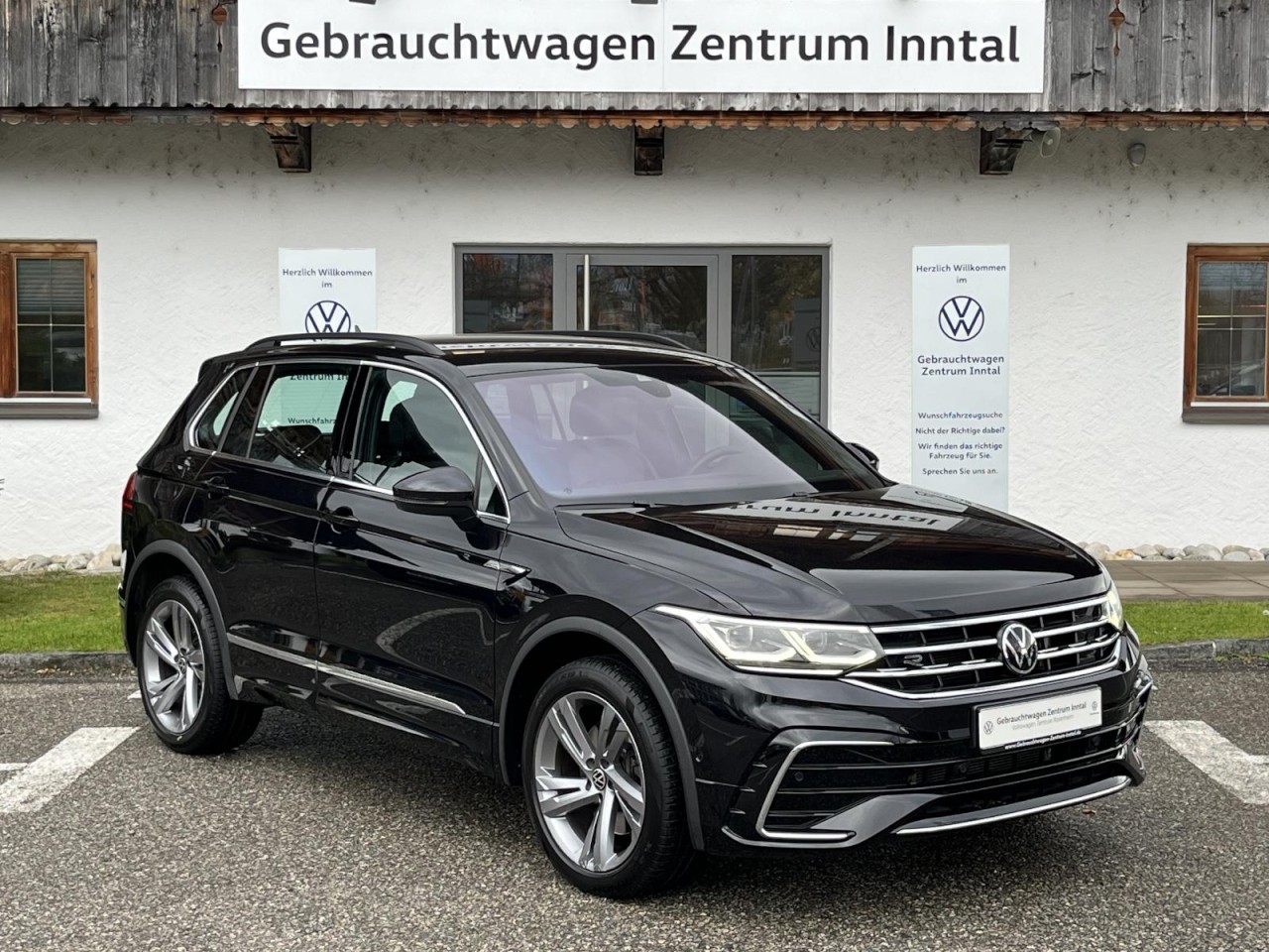 Tiguan 2,0 TDI DSG 4Motion R-Line (Navi+LED+RearView)