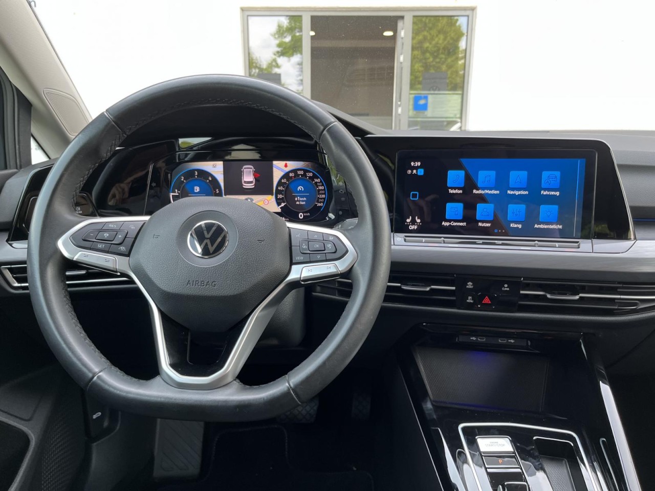 Golf VIII Variant 2,0 TDI DSG Style (LED+RearView)