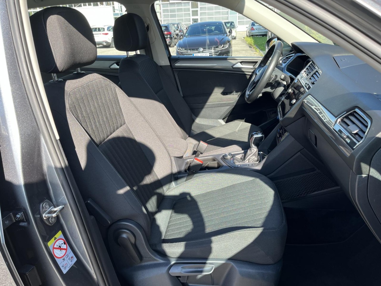 Tiguan Allspace 2,0 TDI DSG 4Motion (AHK+LED+ACC)