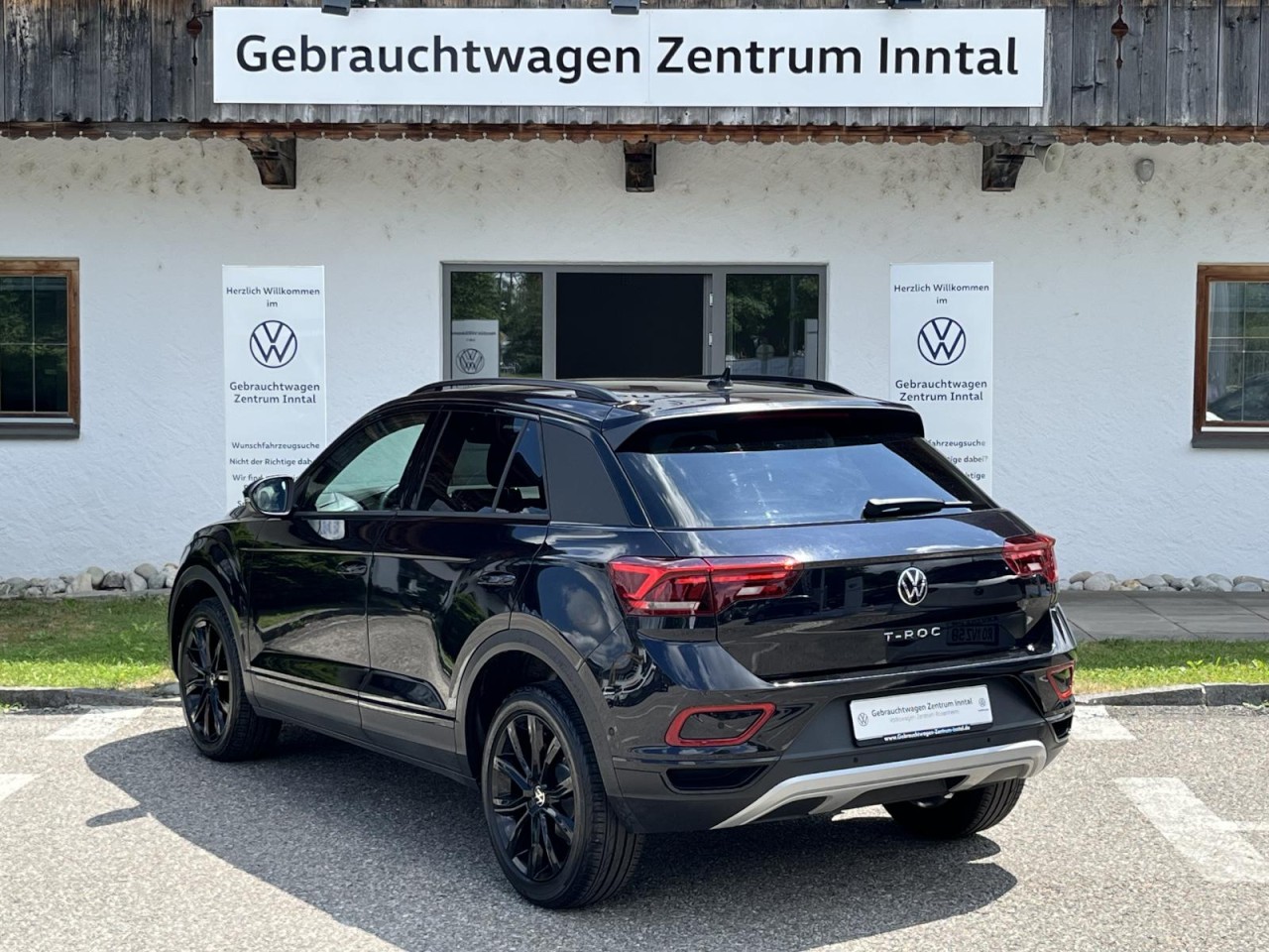 T-Roc 1,5 TSI DSG Black Style (RearView+LED+AppConnect)