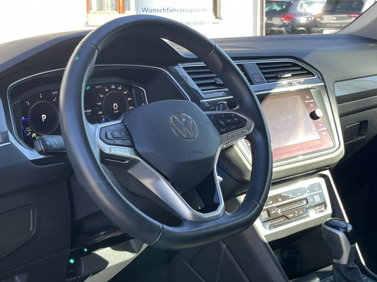 Tiguan 2,0 TDI DSG Elegance (IQLight+Standhzg.)