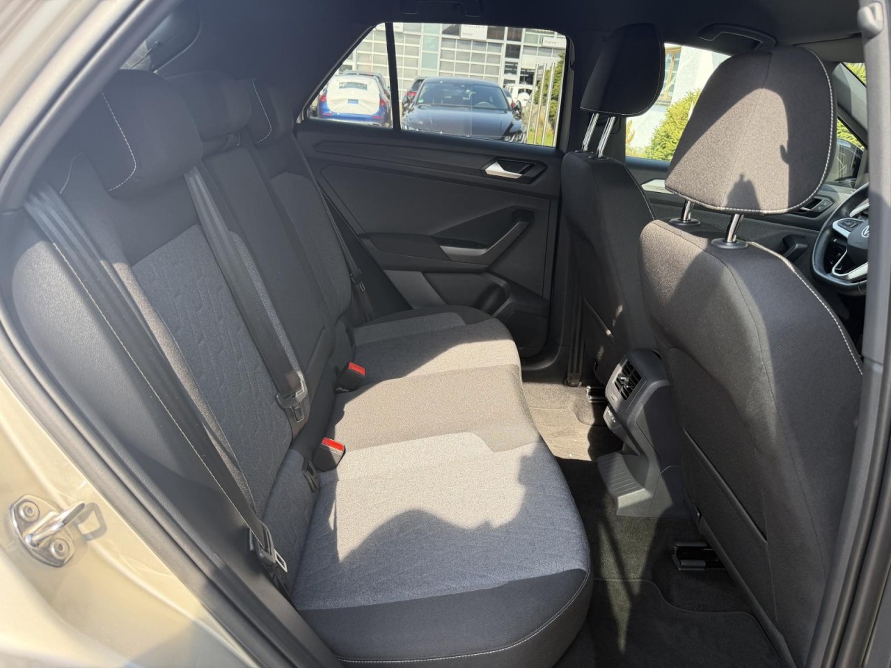 T-Roc 1,5 TSI DSG Move (AppConnect+LED IQ.Light)