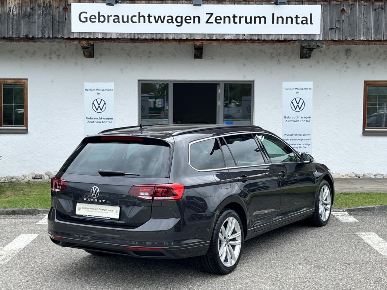 Passat Variant 2,0 TDI DSG Business (LED+Navi+AHK)