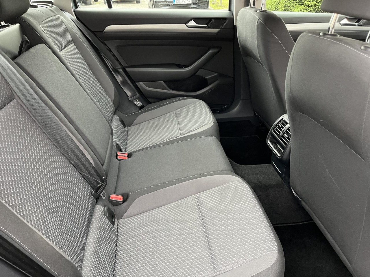 Passat Variant 2,0 TDI DSG (LED+AHK+ACC) Klima